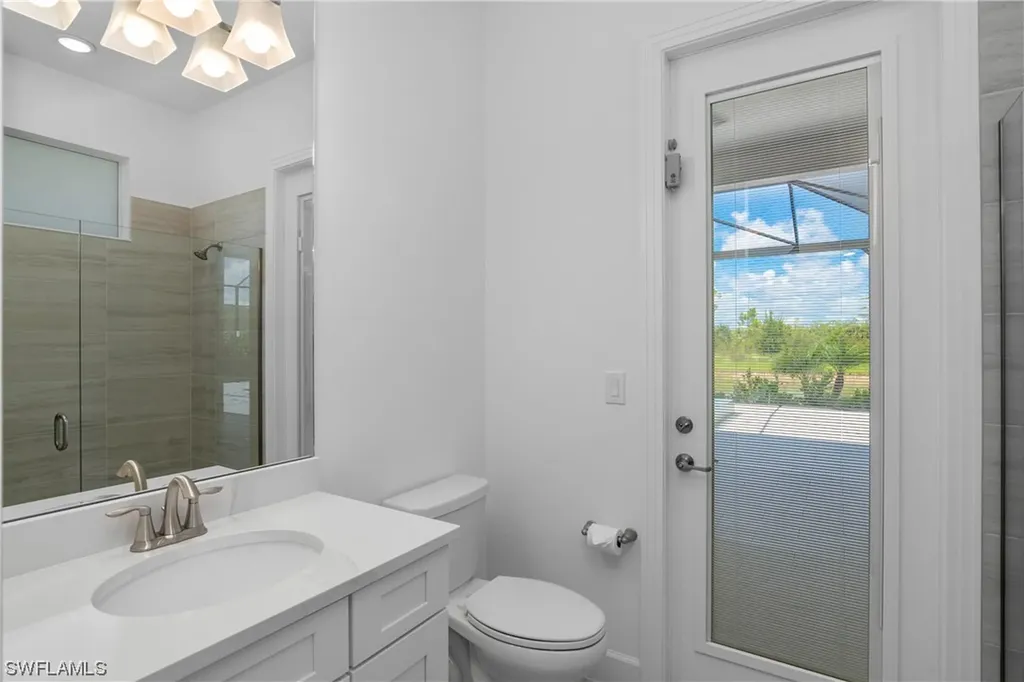 18652 Wildblue Boulevard Fort Myers FL 33913