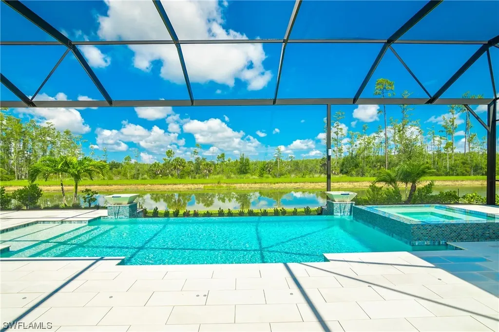 18652 Wildblue Boulevard Fort Myers FL 33913