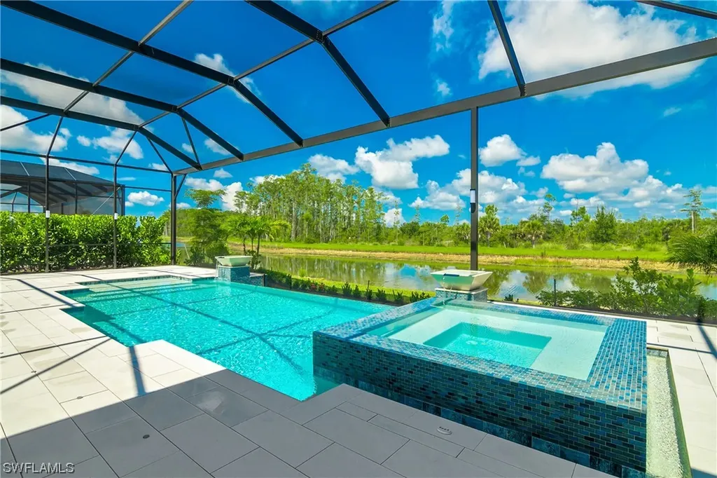 18652 Wildblue Boulevard Fort Myers FL 33913
