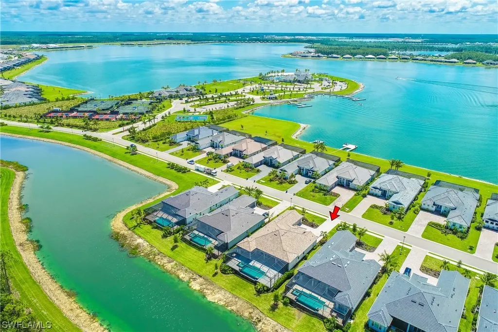 18652 Wildblue Boulevard Fort Myers FL 33913