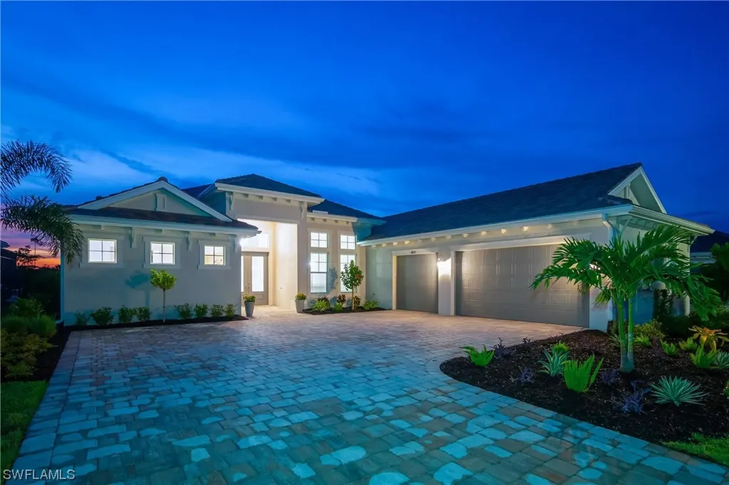 18652 Wildblue Boulevard Fort Myers FL 33913