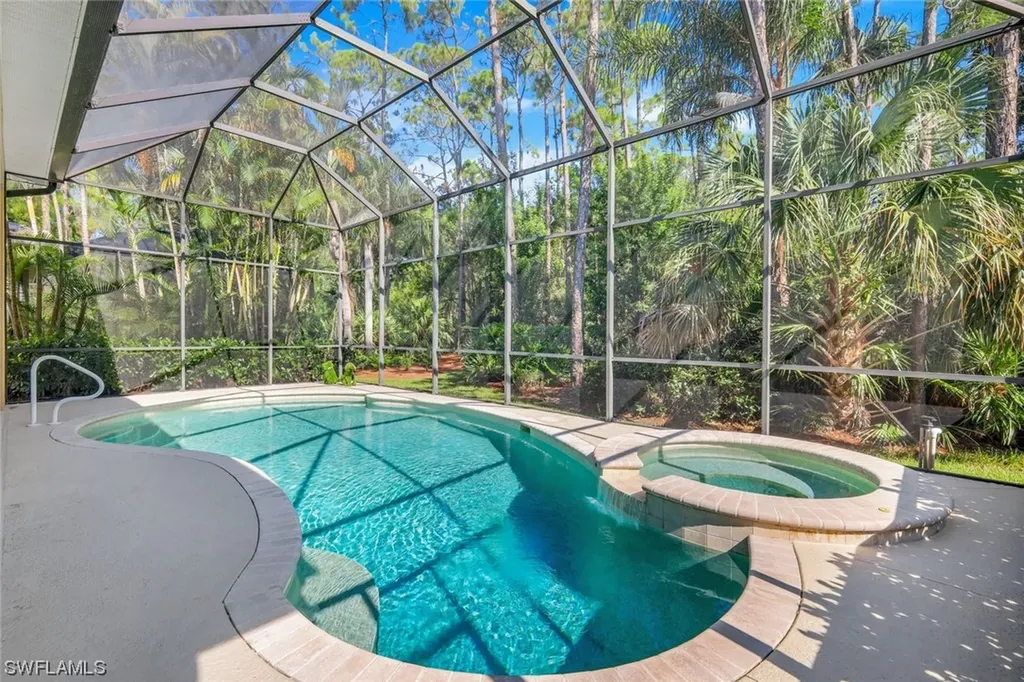 6075 Shallows Way Naples FL 34109
