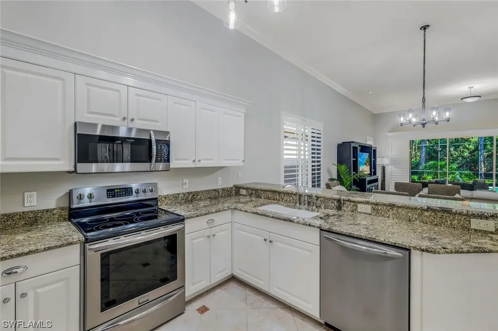 6075 Shallows Way Naples FL 34109
