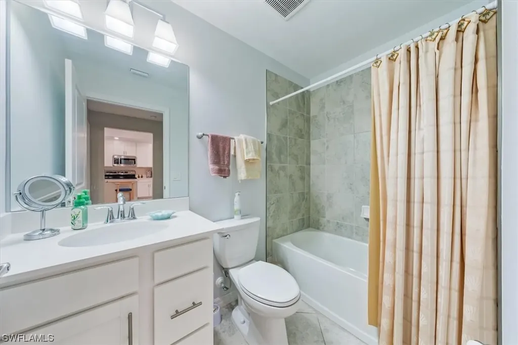 6082 National Boulevard Ave Maria FL 34142