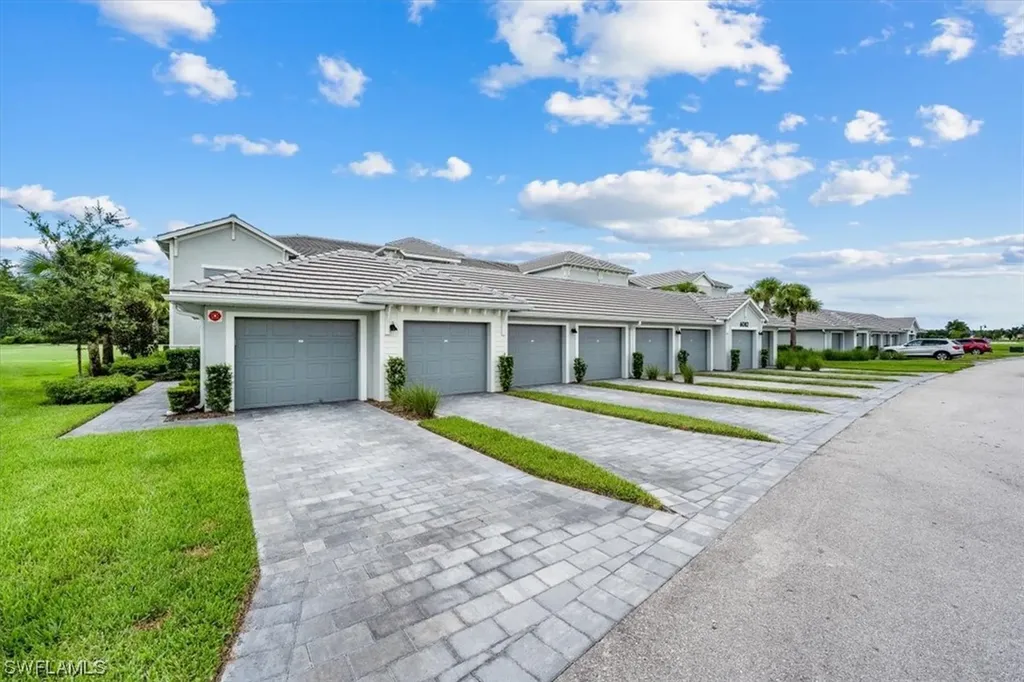 6082 National Boulevard Ave Maria FL 34142