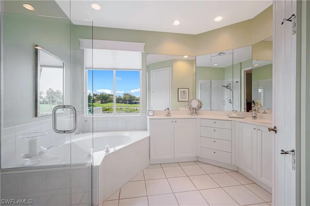 1590 Clermont Drive Naples FL 34109
