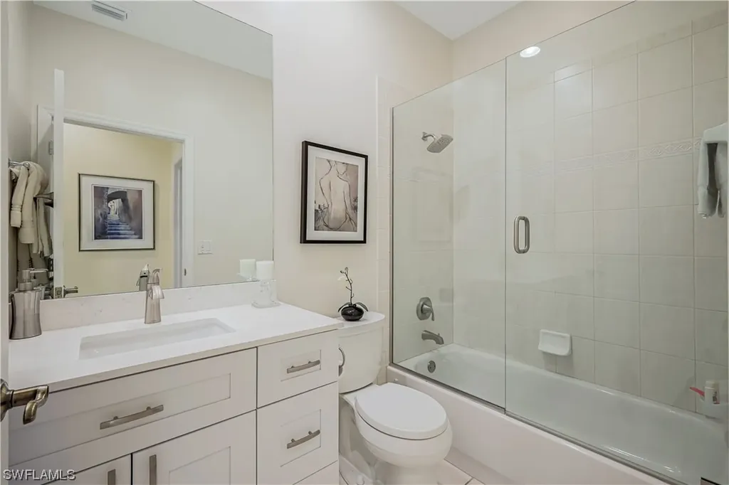 1590 Clermont Drive Naples FL 34109