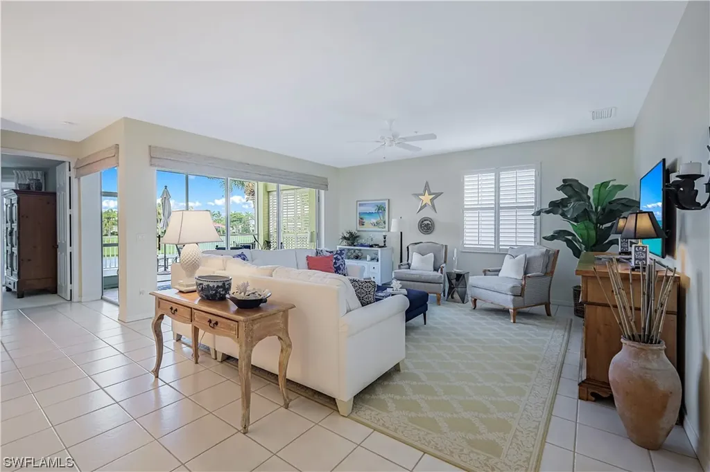 1590 Clermont Drive Naples FL 34109