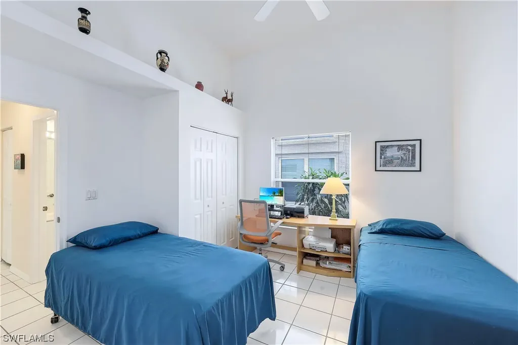 6600 Bishopgate Lane Naples FL 34104