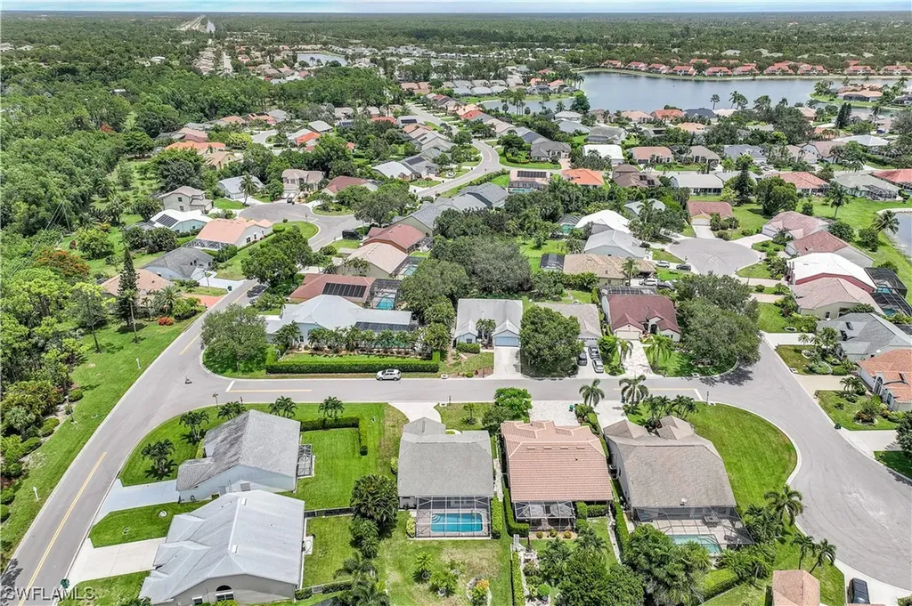 6600 Bishopgate Lane Naples FL 34104