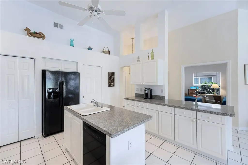 6600 Bishopgate Lane Naples FL 34104