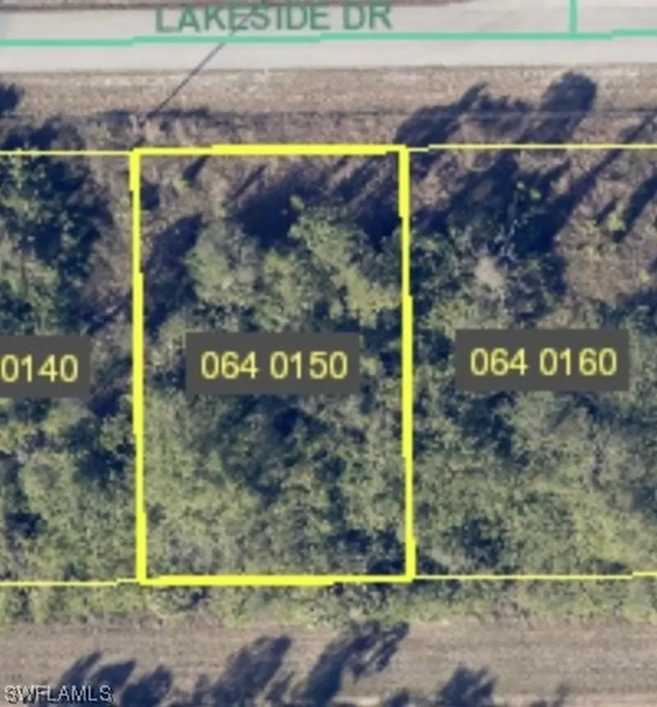 978 Lakeside Drive Lehigh Acres FL 33974