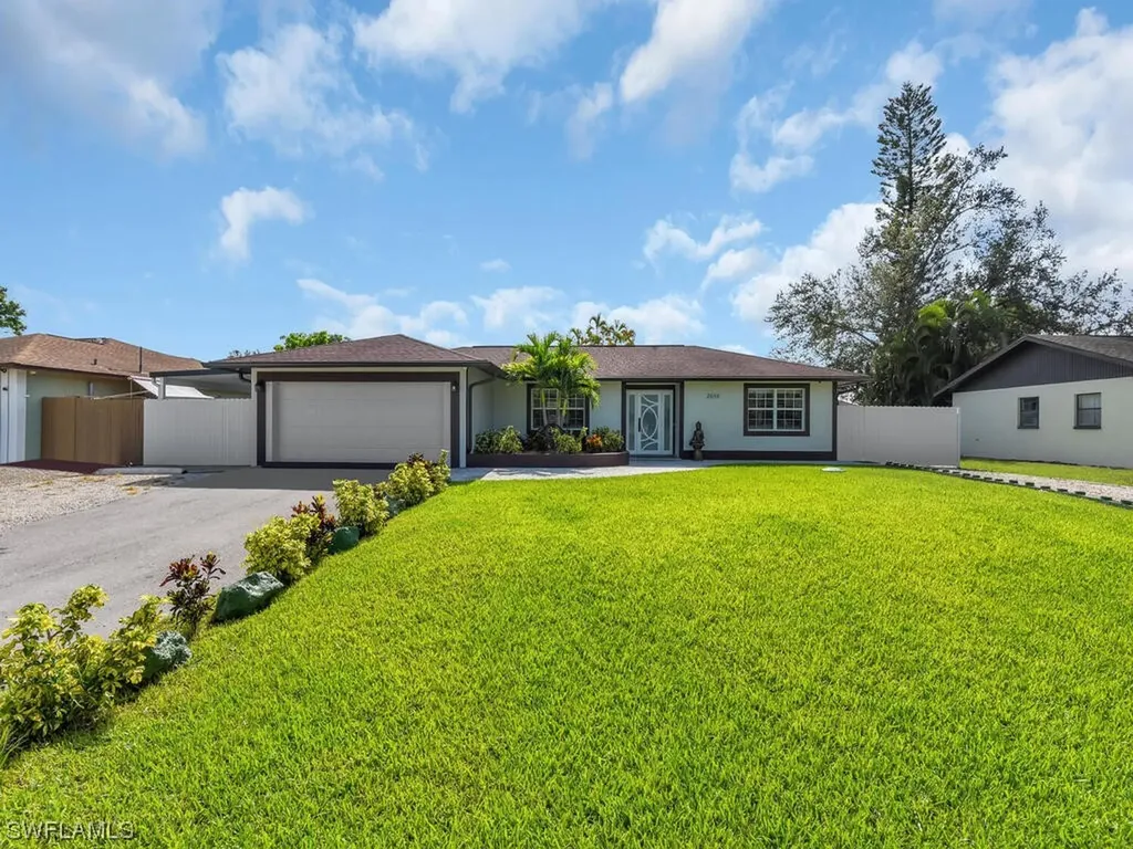 2656 44th Terrace SW Naples FL 34116