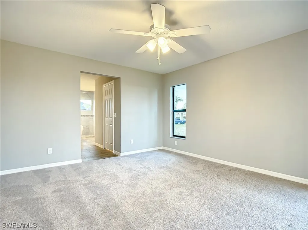 129 SW 28th Terrace Cape Coral FL 33914