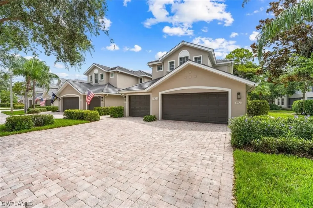 7122 Blue Juniper Court Naples FL 34109