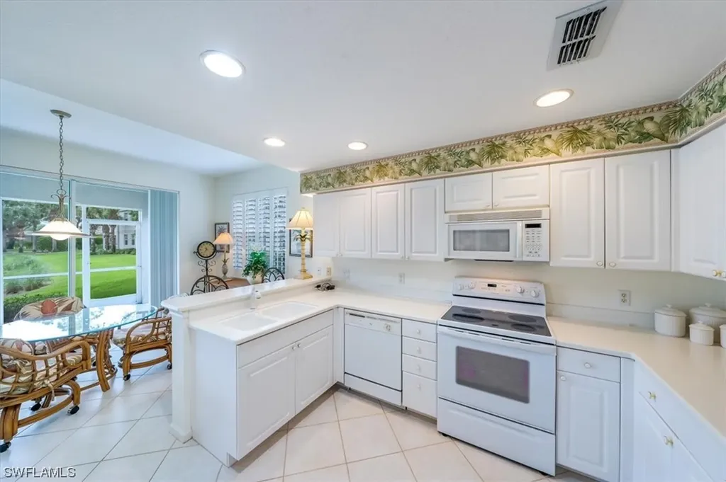 7122 Blue Juniper Court Naples FL 34109