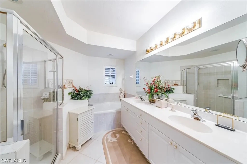 7122 Blue Juniper Court Naples FL 34109