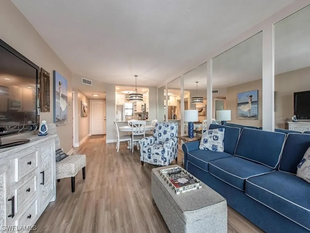 803 River Point Drive Naples FL 34102