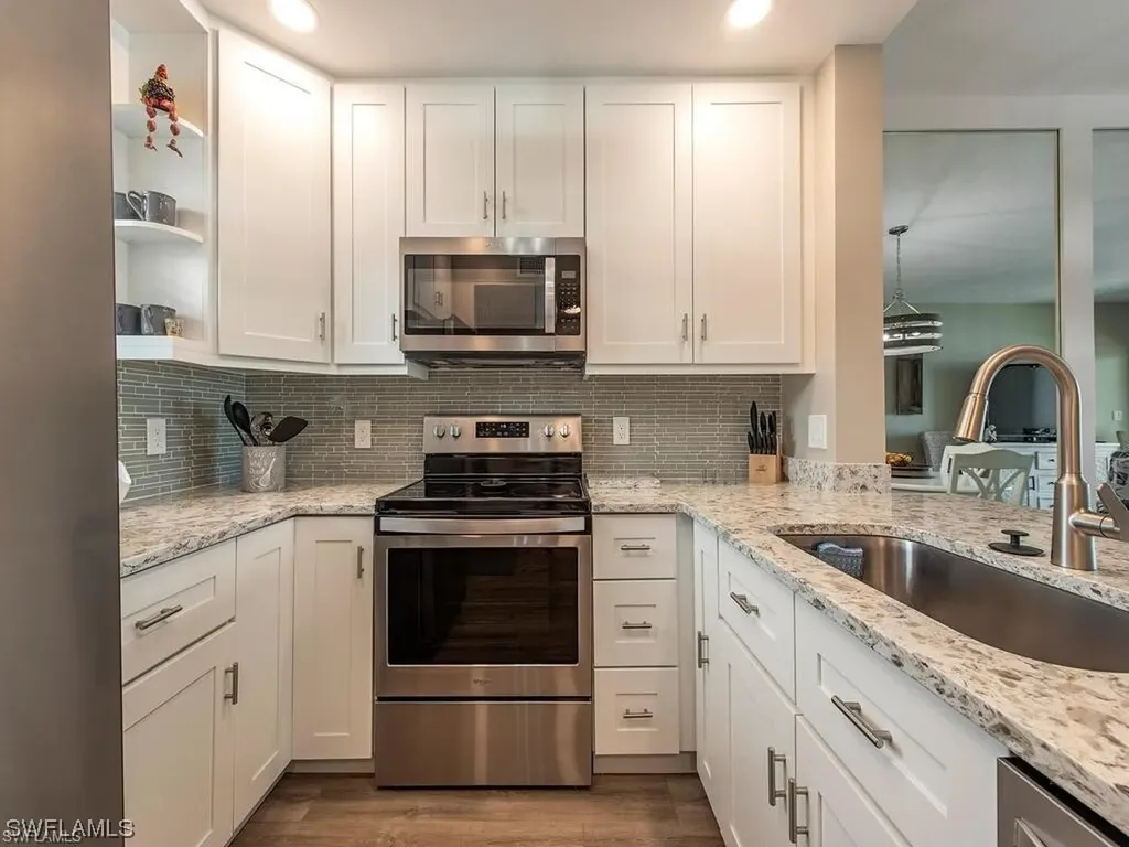 803 River Point Drive Naples FL 34102