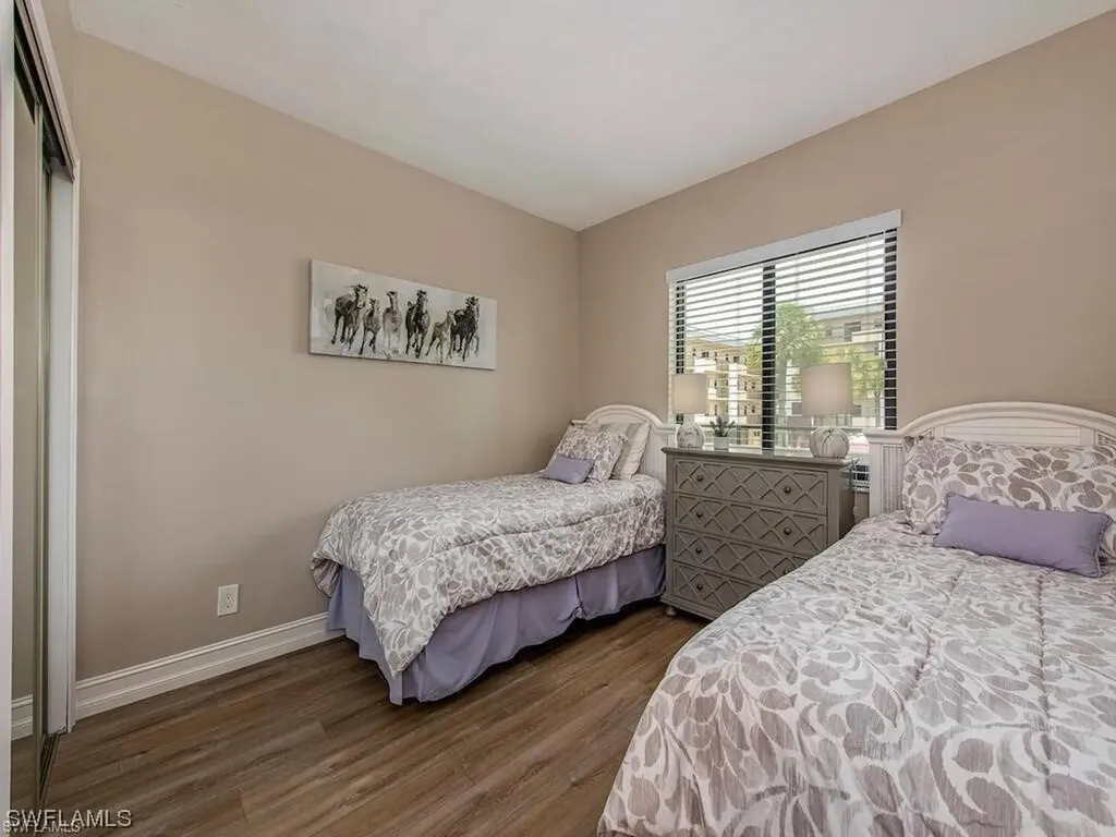 803 River Point Drive Naples FL 34102