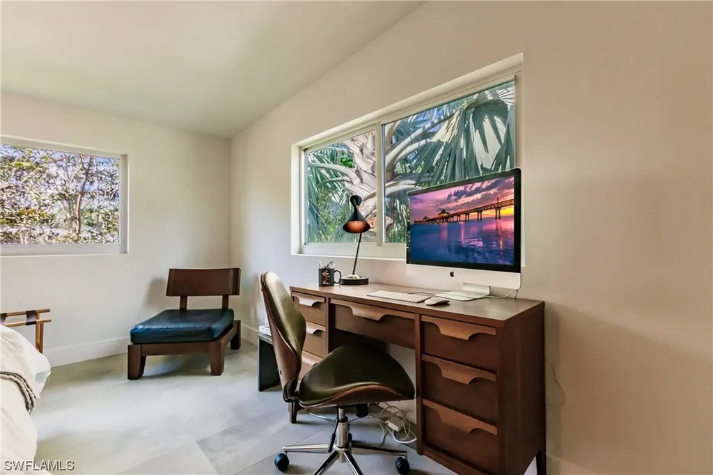 63 Constitution Drive Naples FL 34112