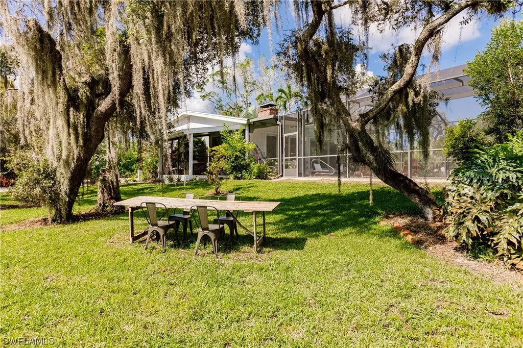 63 Constitution Drive Naples FL 34112