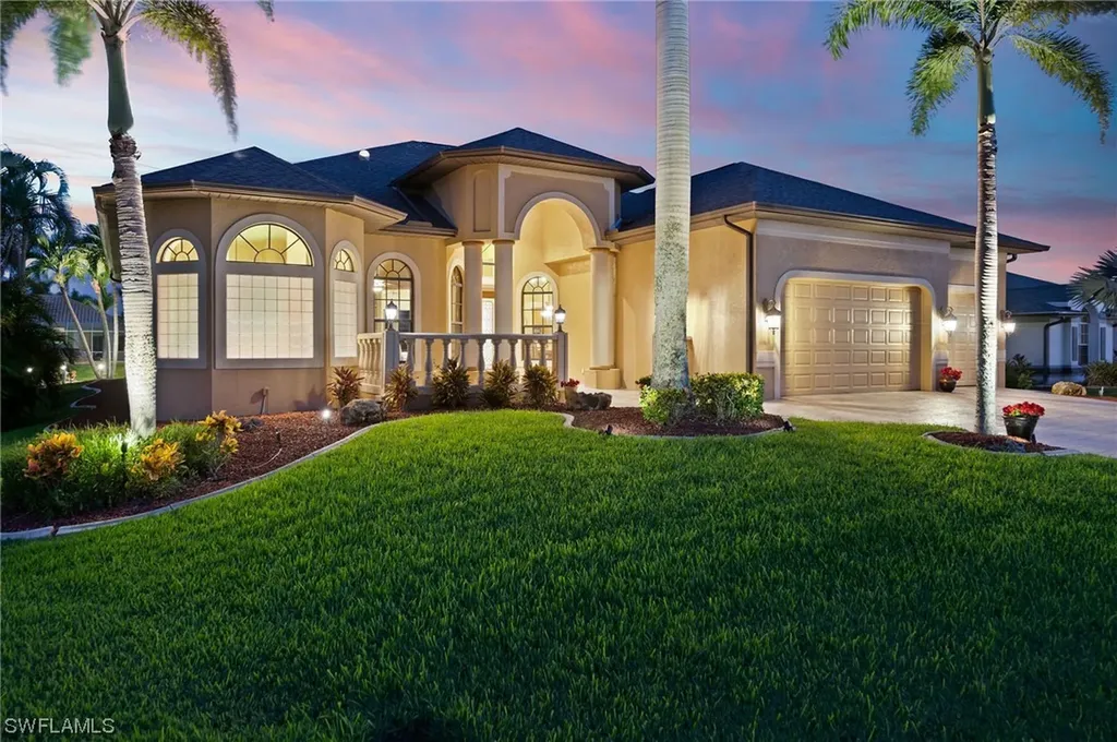 2828 SW 38th Terrace Cape Coral FL 33914