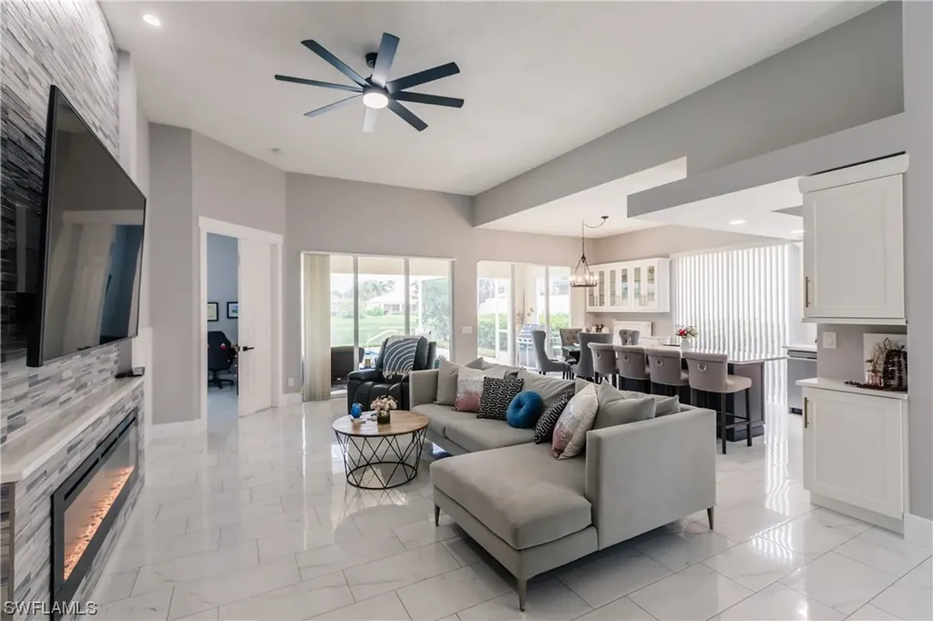 3226 Benicia Court Naples FL 34109
