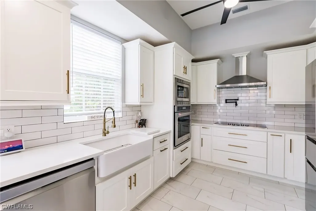 3226 Benicia Court Naples FL 34109