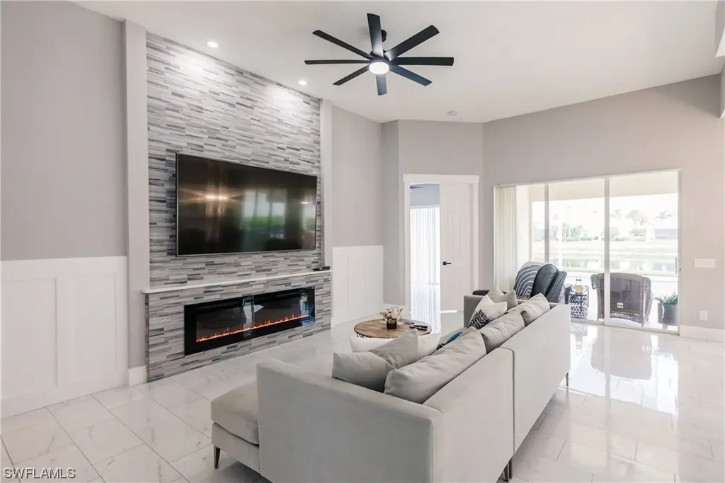 3226 Benicia Court Naples FL 34109