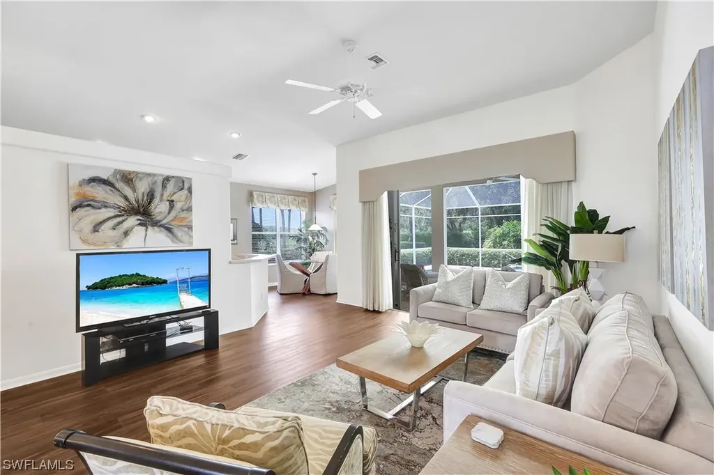 1721 Marsh Run Naples FL 34109