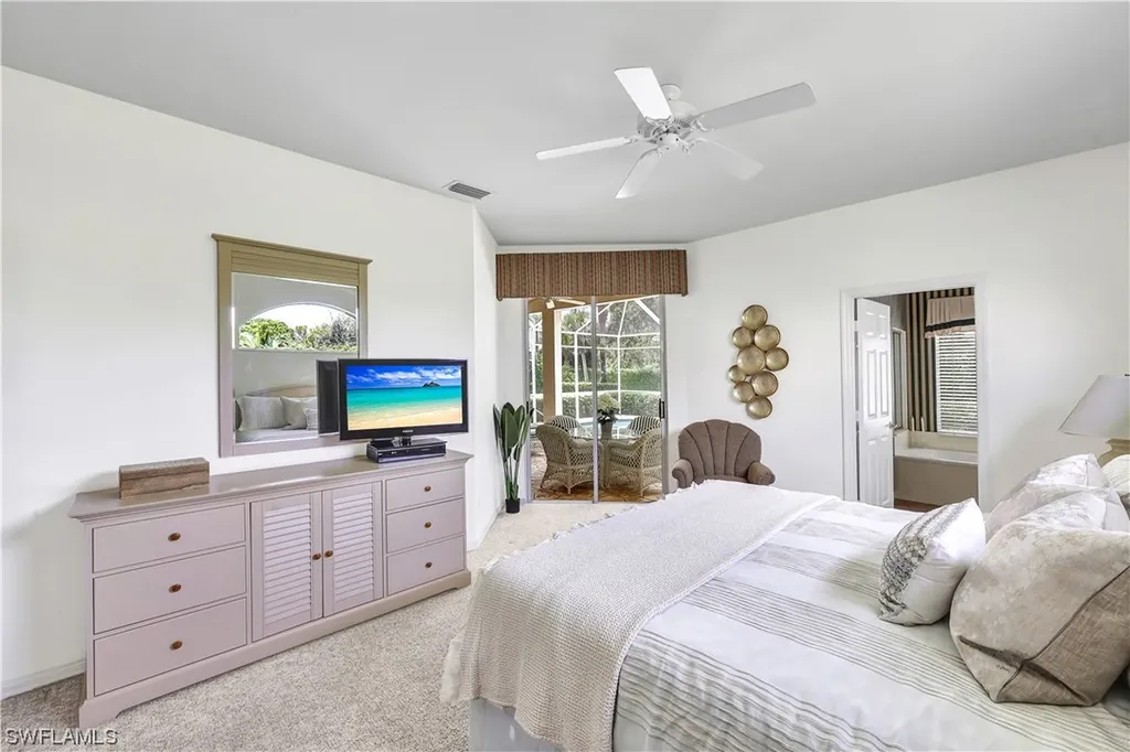 1721 Marsh Run Naples FL 34109
