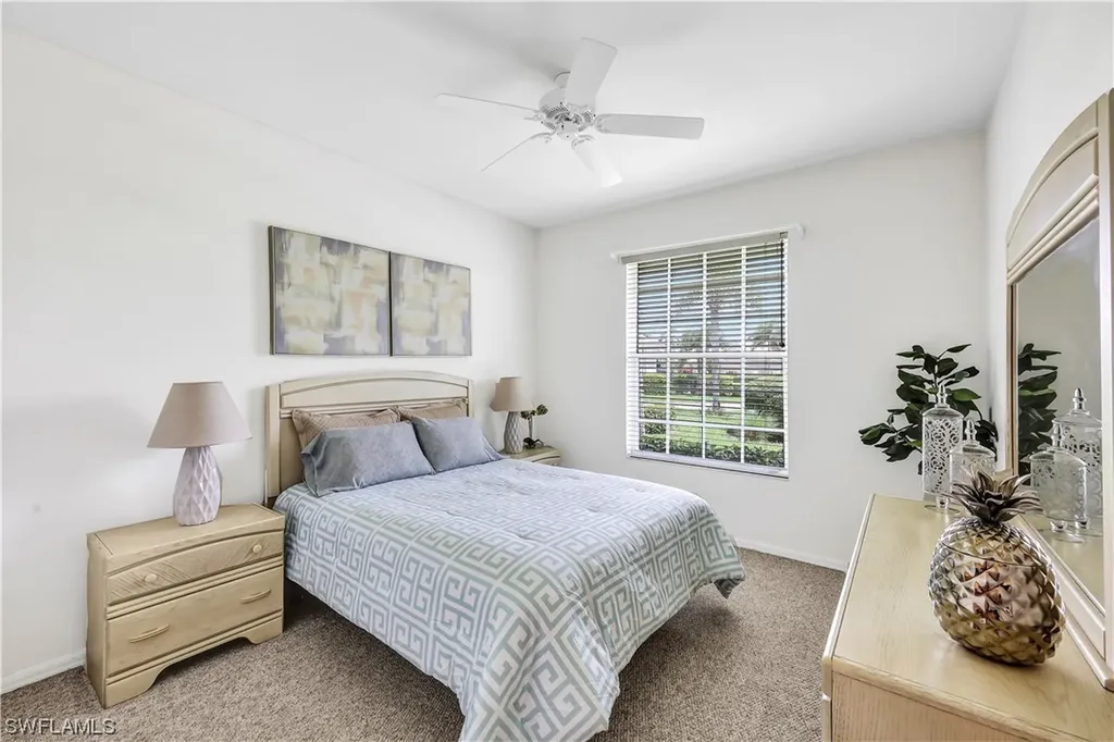 1721 Marsh Run Naples FL 34109