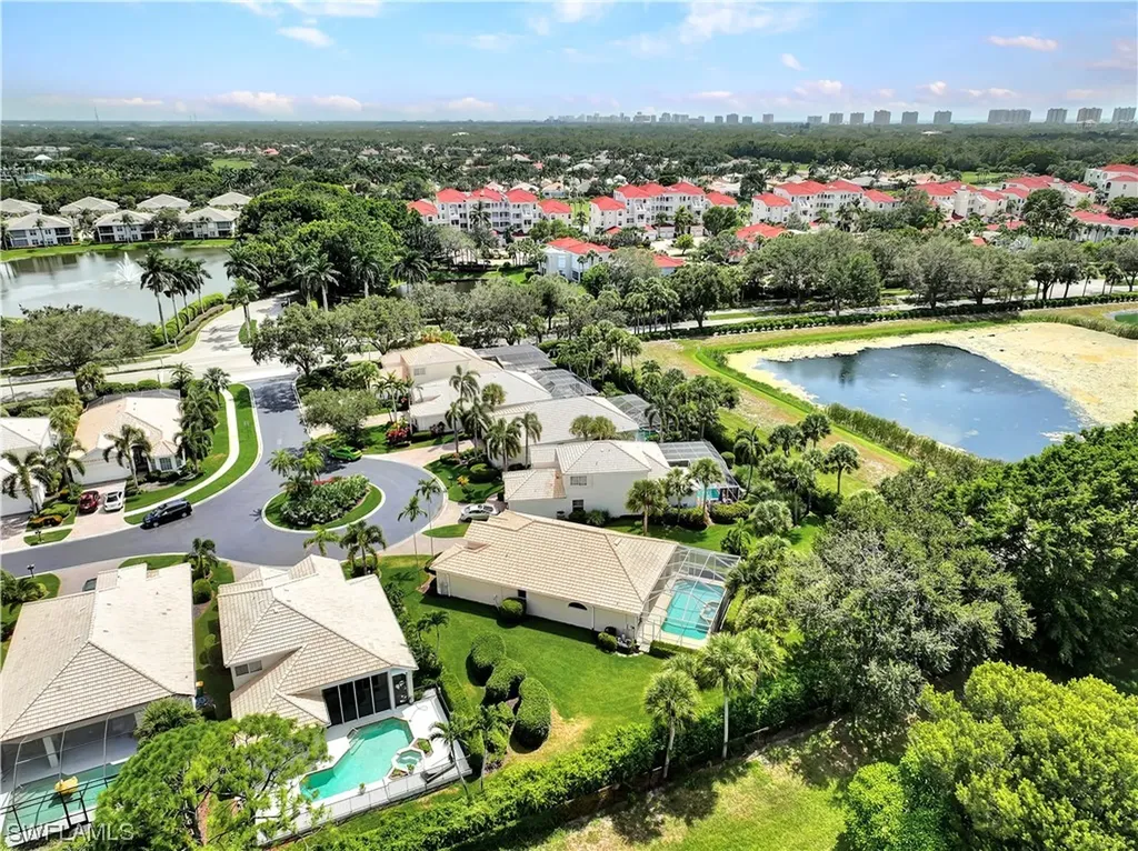 1721 Marsh Run Naples FL 34109