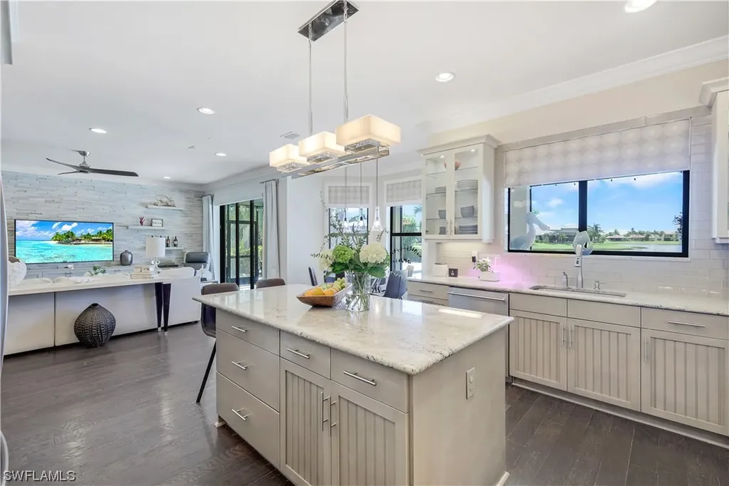 3994 Bering Court Naples FL 34119-8644