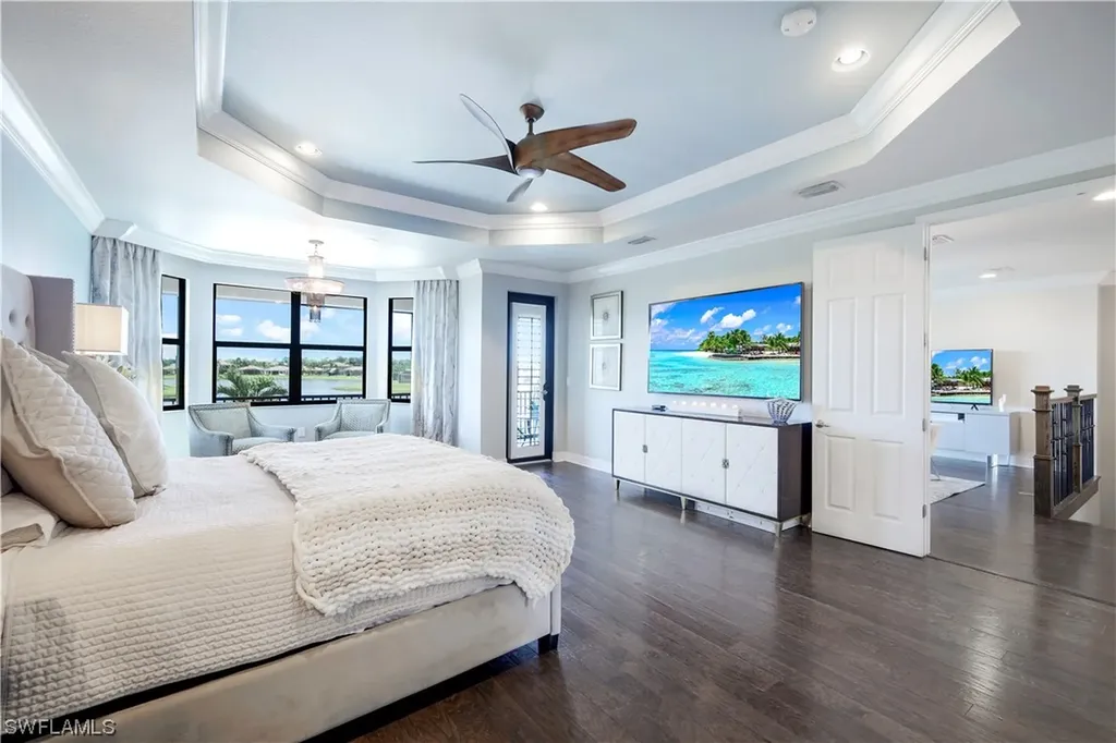 3994 Bering Court Naples FL 34119-8644