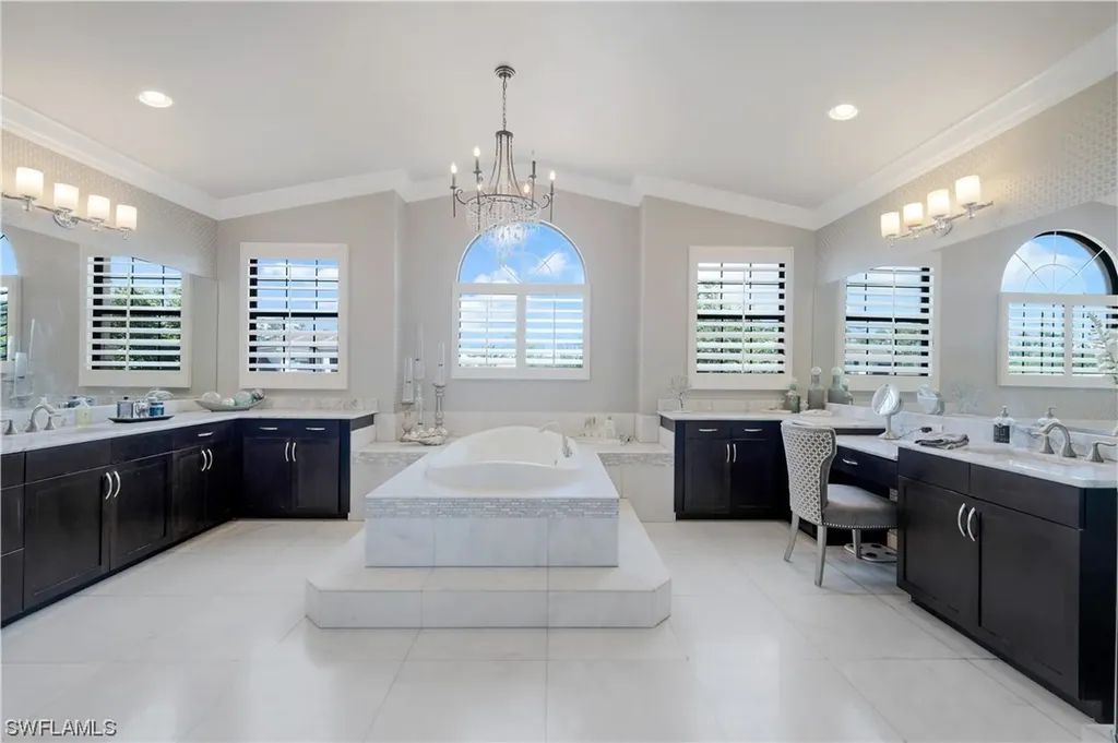 3994 Bering Court Naples FL 34119-8644