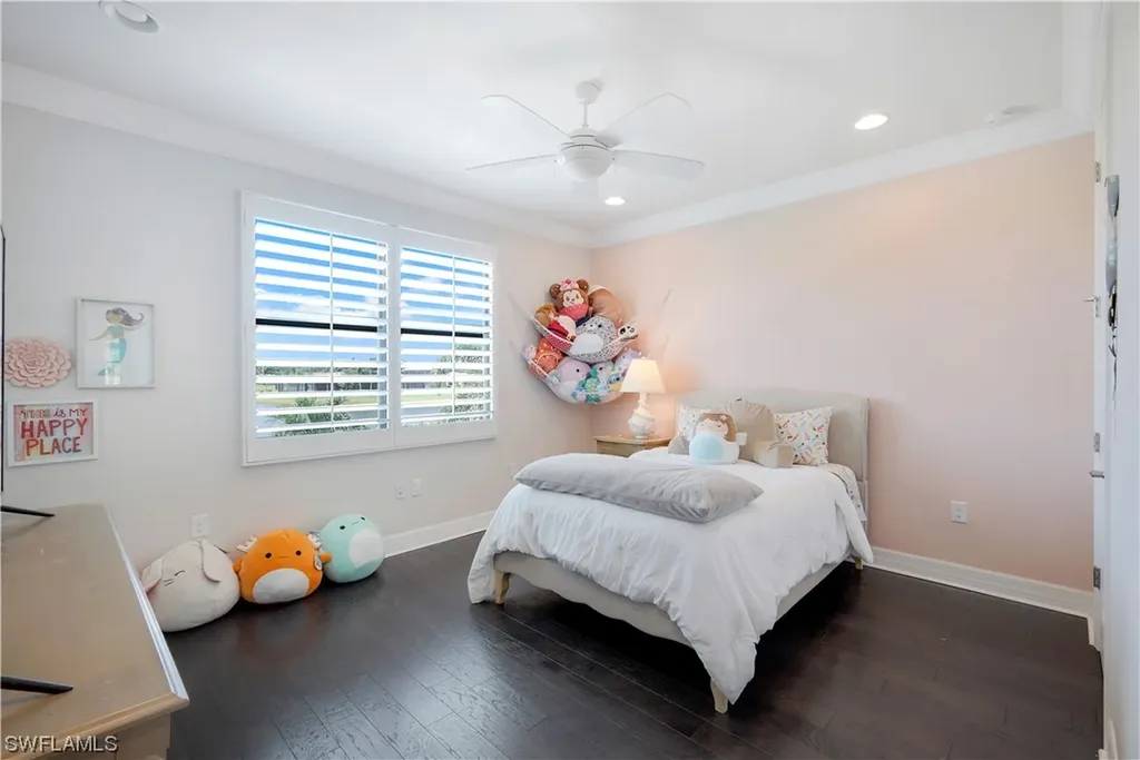 3994 Bering Court Naples FL 34119-8644