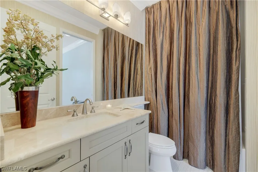 3994 Bering Court Naples FL 34119-8644
