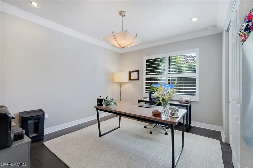 3994 Bering Court Naples FL 34119-8644