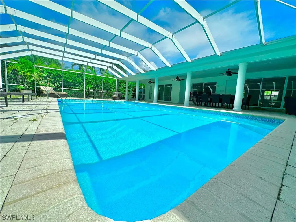 675 Regatta Road Naples FL 34103