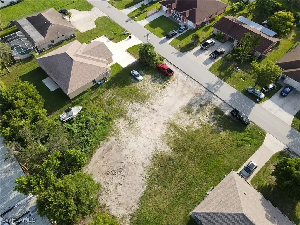 102 NE 16th Place Cape Coral FL 33909