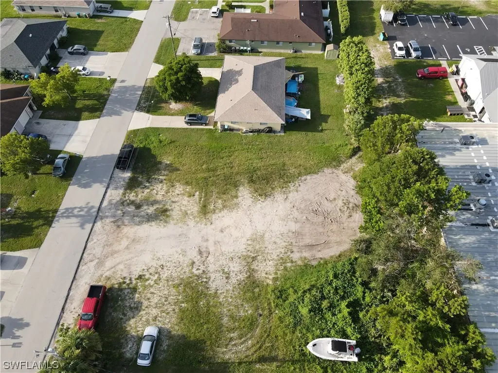 102 NE 16th Place Cape Coral FL 33909