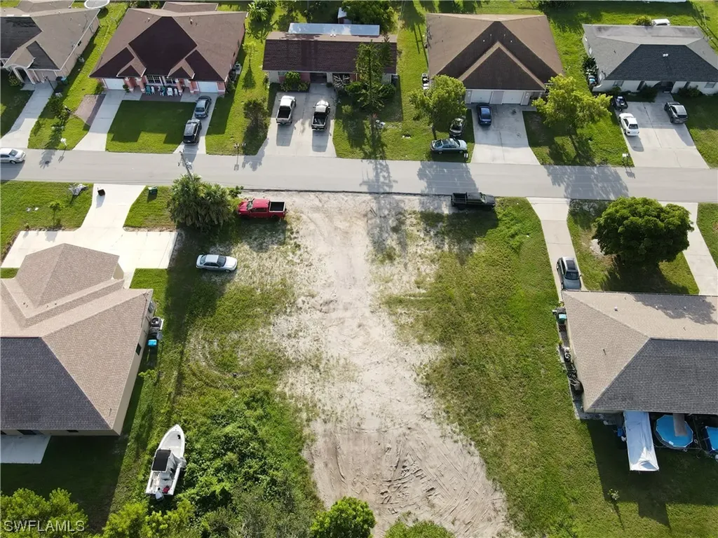 102 NE 16th Place Cape Coral FL 33909