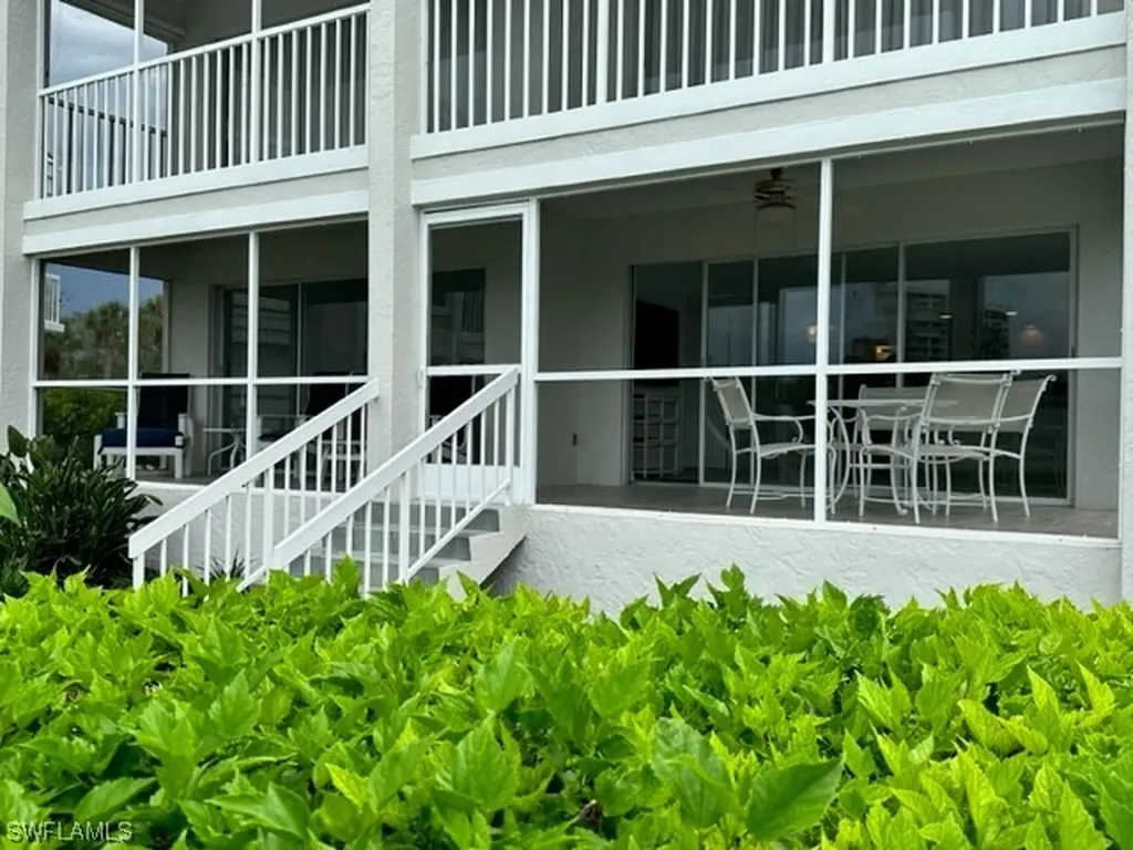 6141 Pelican Bay Boulevard Naples FL 34108