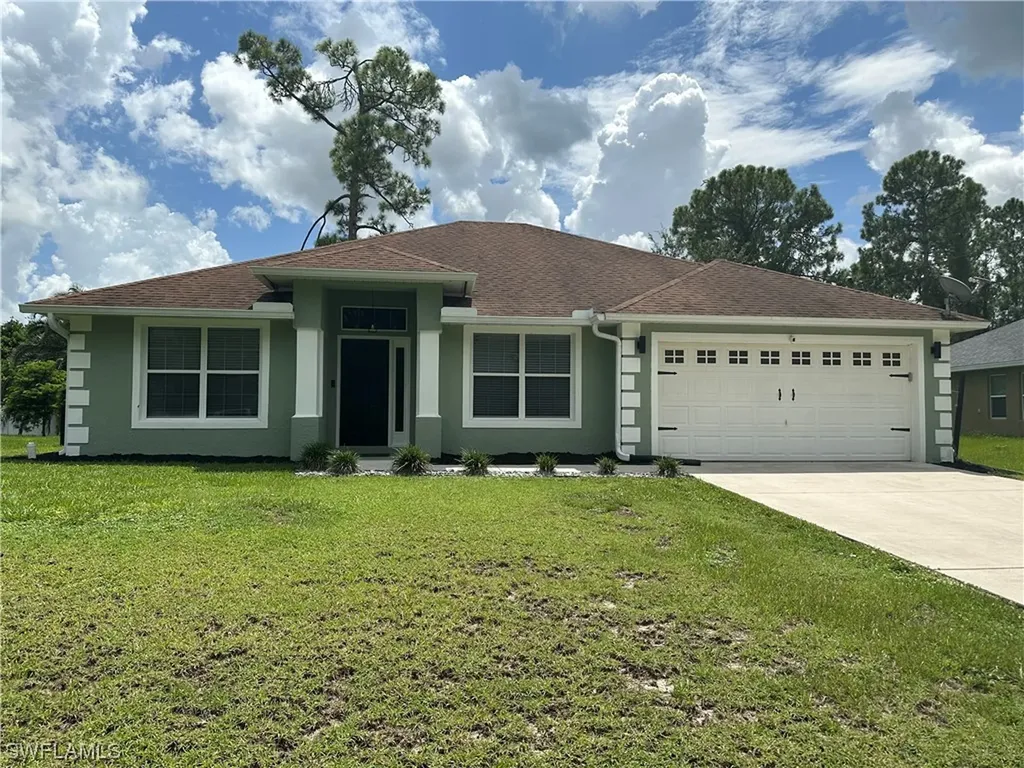 2511 33rd Street W Lehigh Acres FL 33971