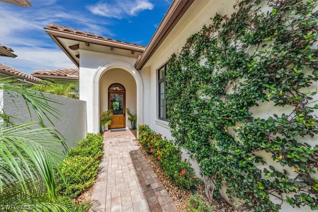 16504 Talis Park Drive Naples FL 34110