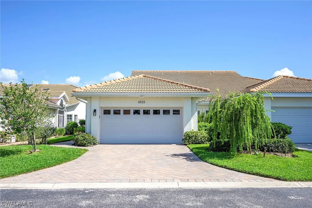 6533 Ilex Circle Naples FL 34109