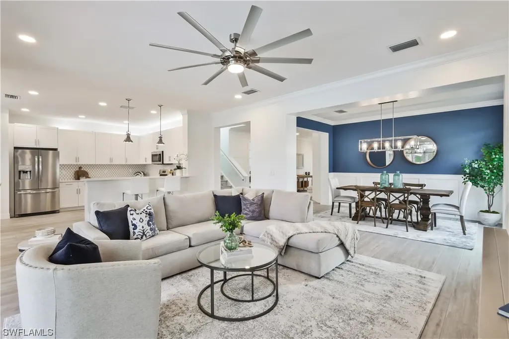 4500 Aurora Street Naples FL 34119