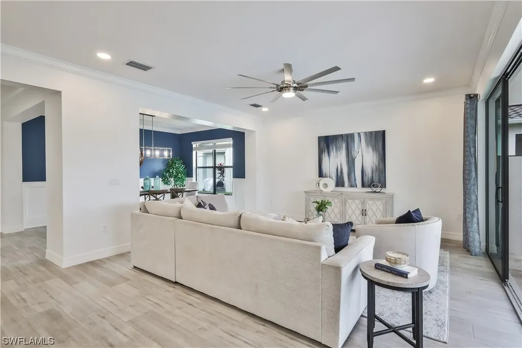 4500 Aurora Street Naples FL 34119